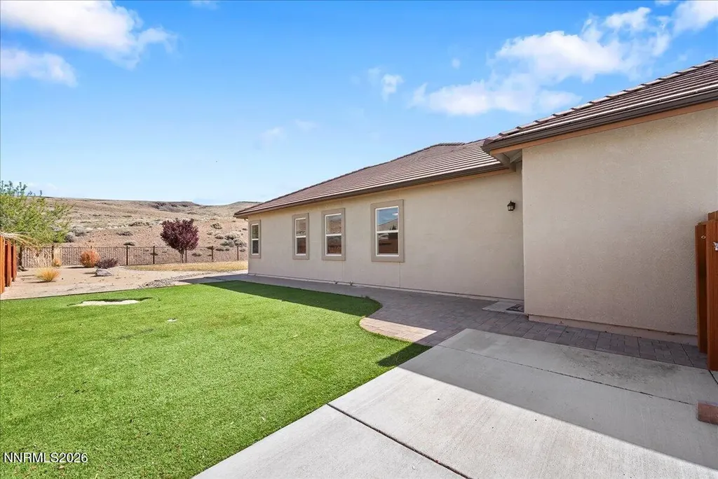 7939 Orange Plains Sparks NV 89436