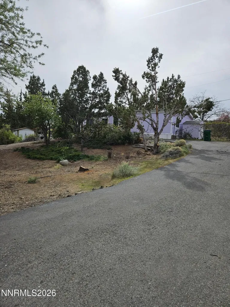 255 Danforth Sun Valley NV 89433