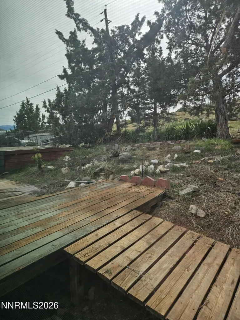 255 Danforth Sun Valley NV 89433