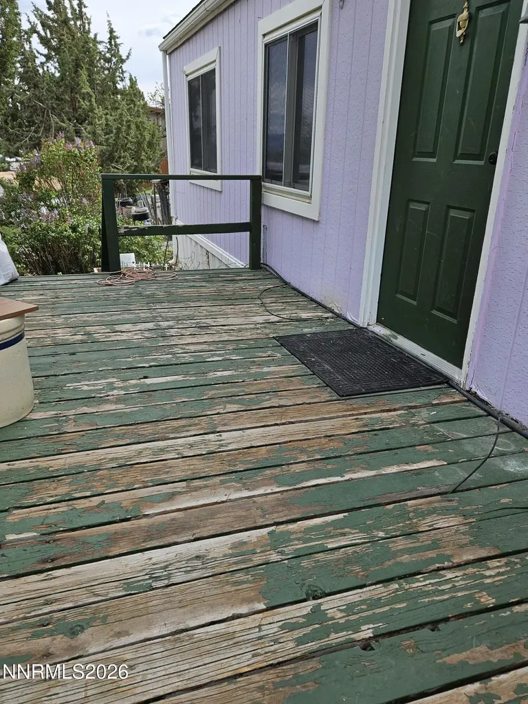 255 Danforth Sun Valley NV 89433