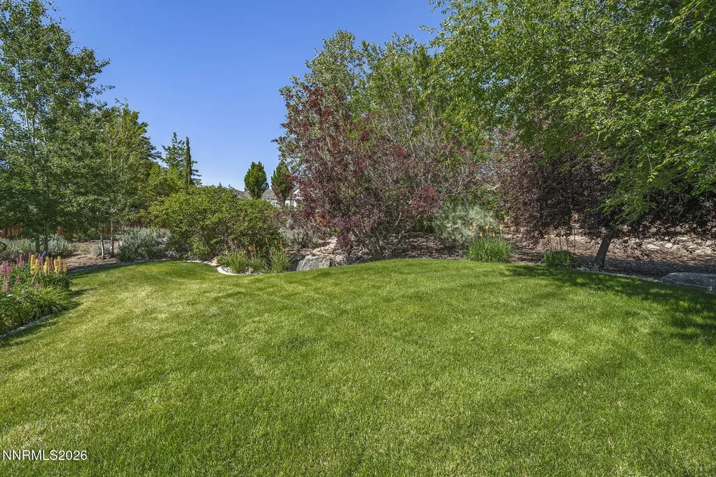 12635 Silver Wolf Reno NV 89511