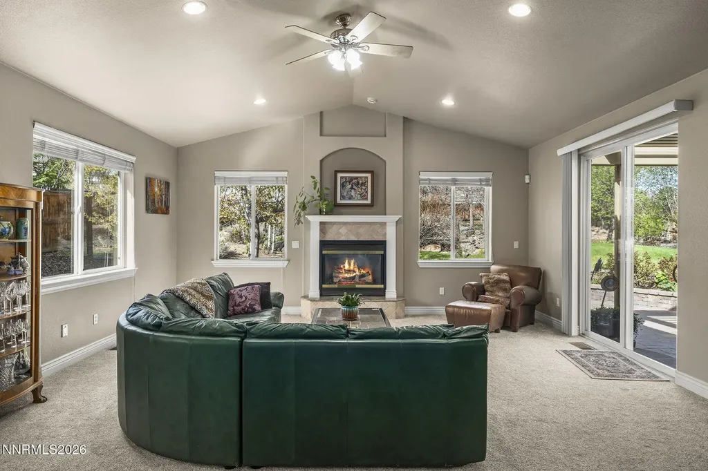 12635 Silver Wolf Reno NV 89511