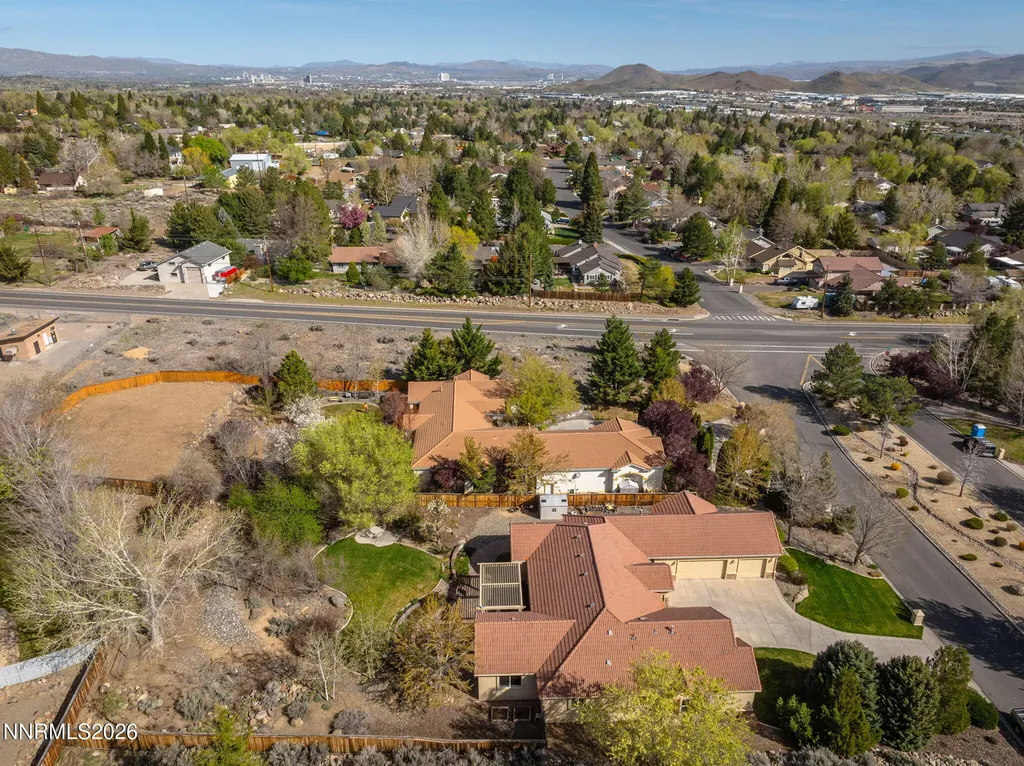12635 Silver Wolf Reno NV 89511