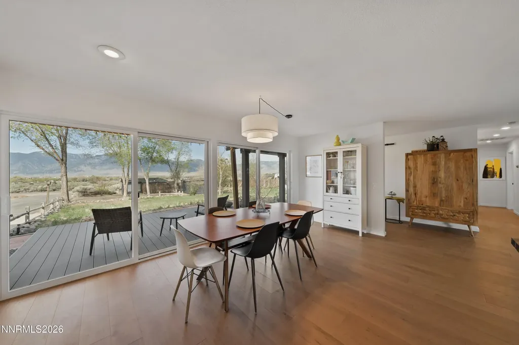 2833 Fuller Minden NV 89423