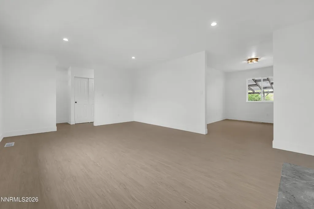 2560 Valmar Reno NV 89503