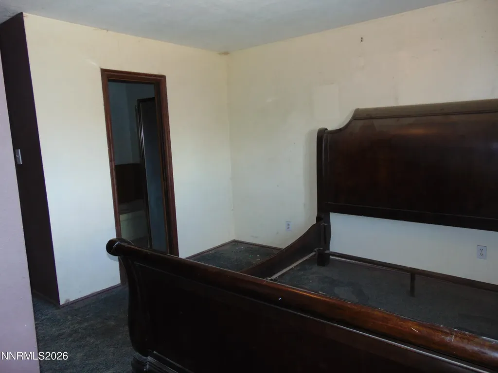 4260 Diane Elko NV 89801