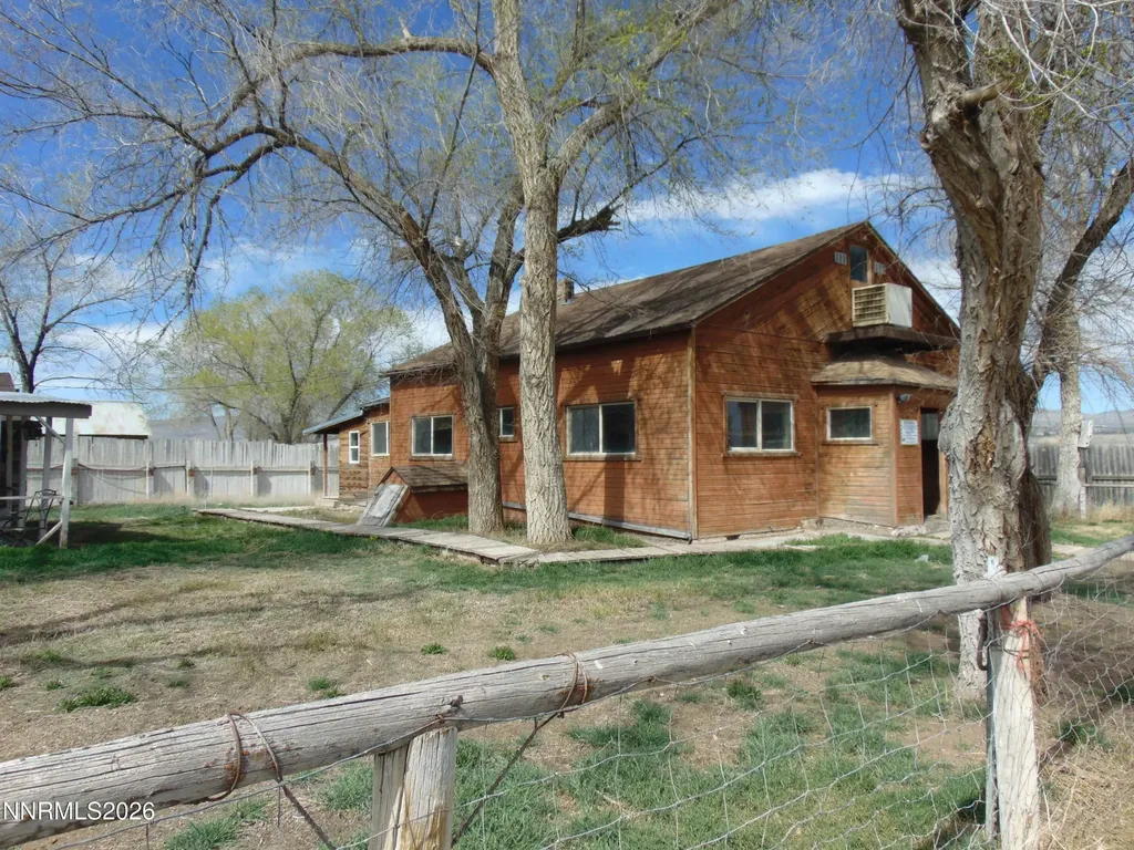 4260 Diane Elko NV 89801