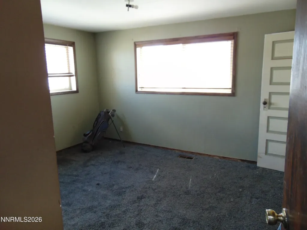 4260 Diane Elko NV 89801