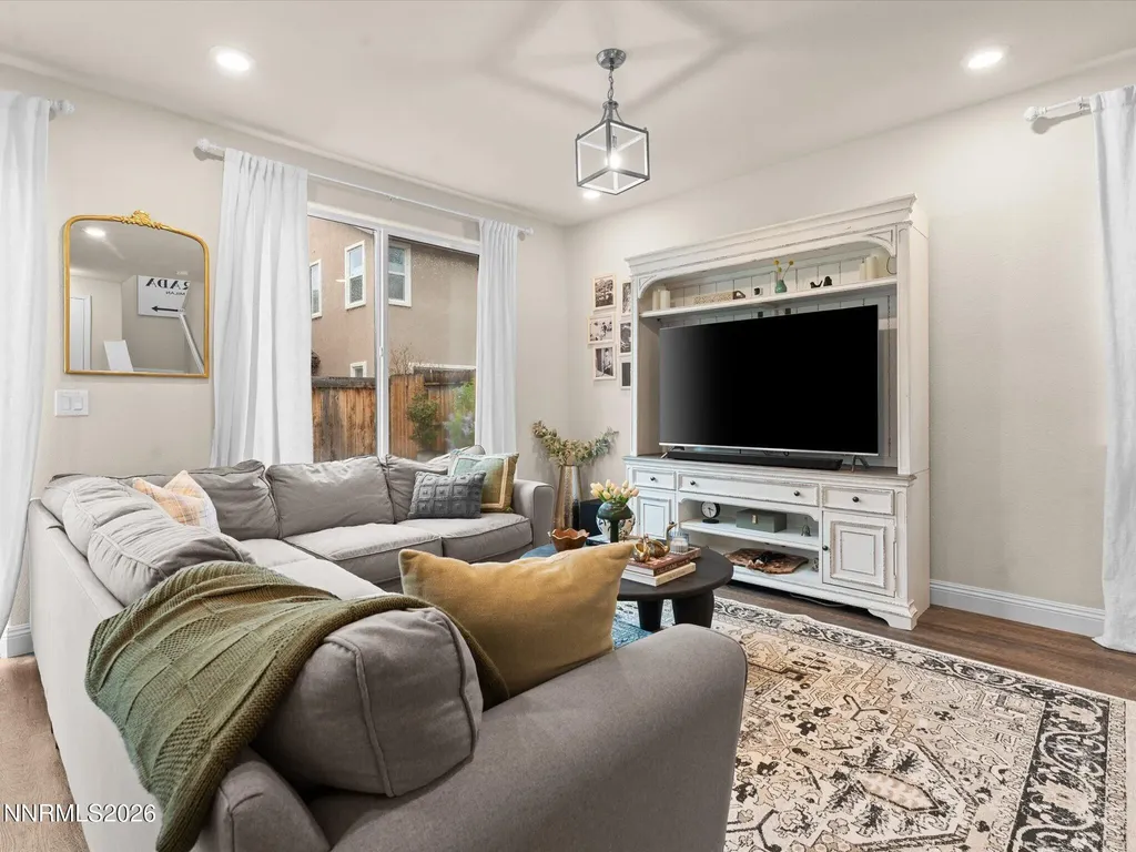 2265 Symphony Reno NV 89521
