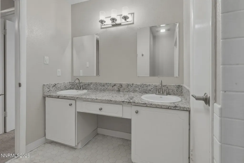 585 Smithridge Reno NV 89502