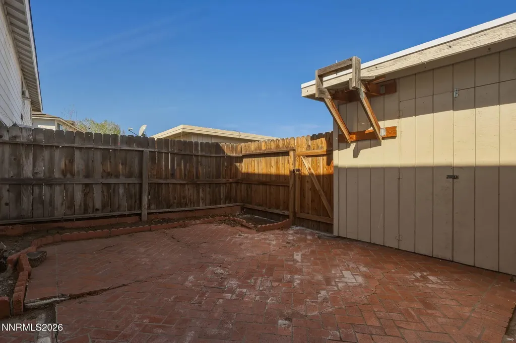 585 Smithridge Reno NV 89502