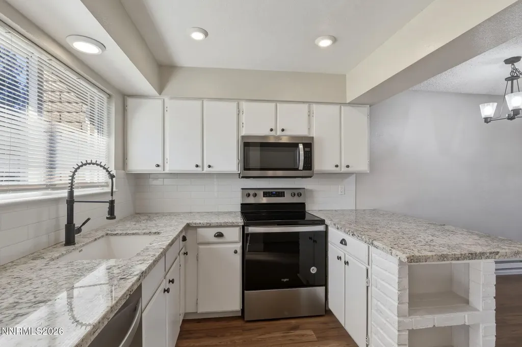 585 Smithridge Reno NV 89502