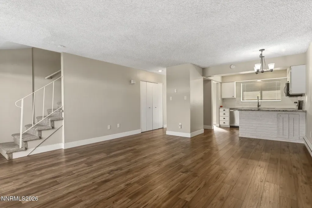 585 Smithridge Reno NV 89502