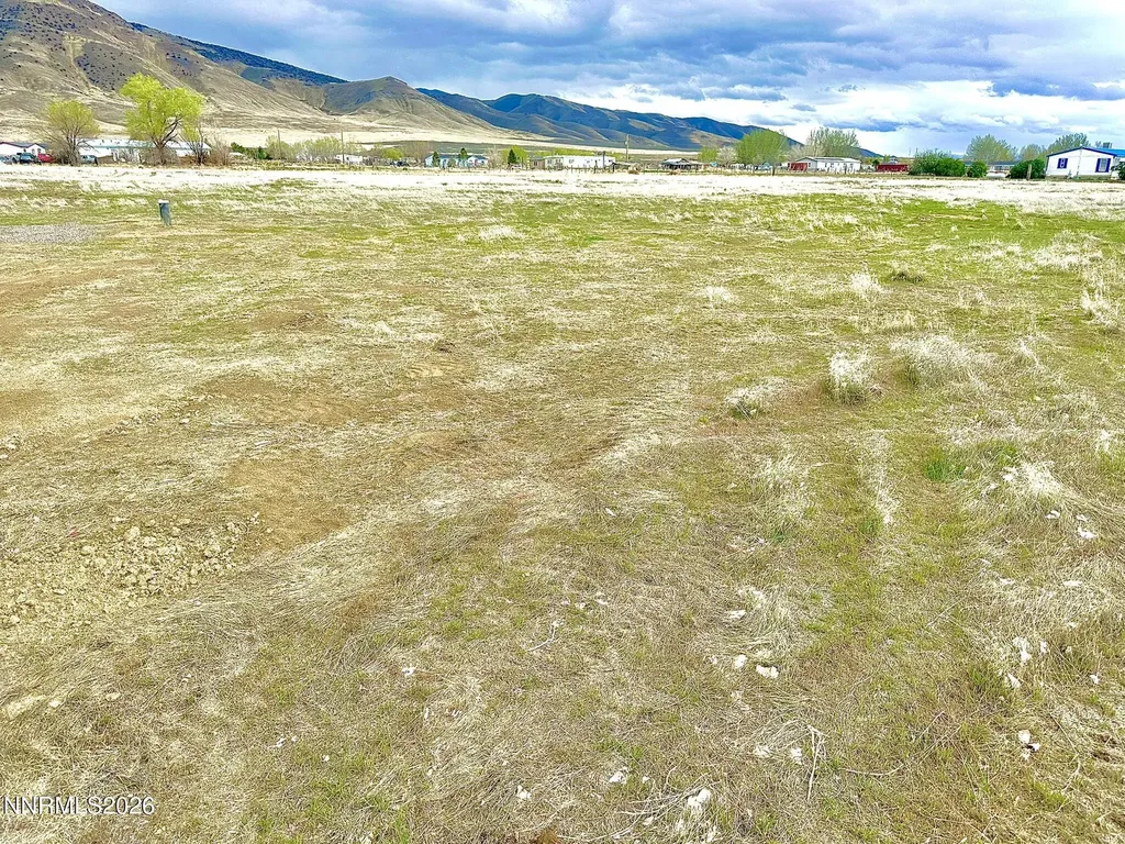225 Hawk Winnemucca NV 89445