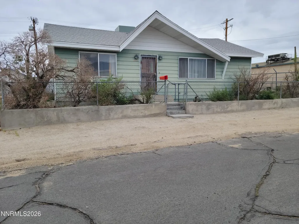 612 F Hawthorne NV 89415
