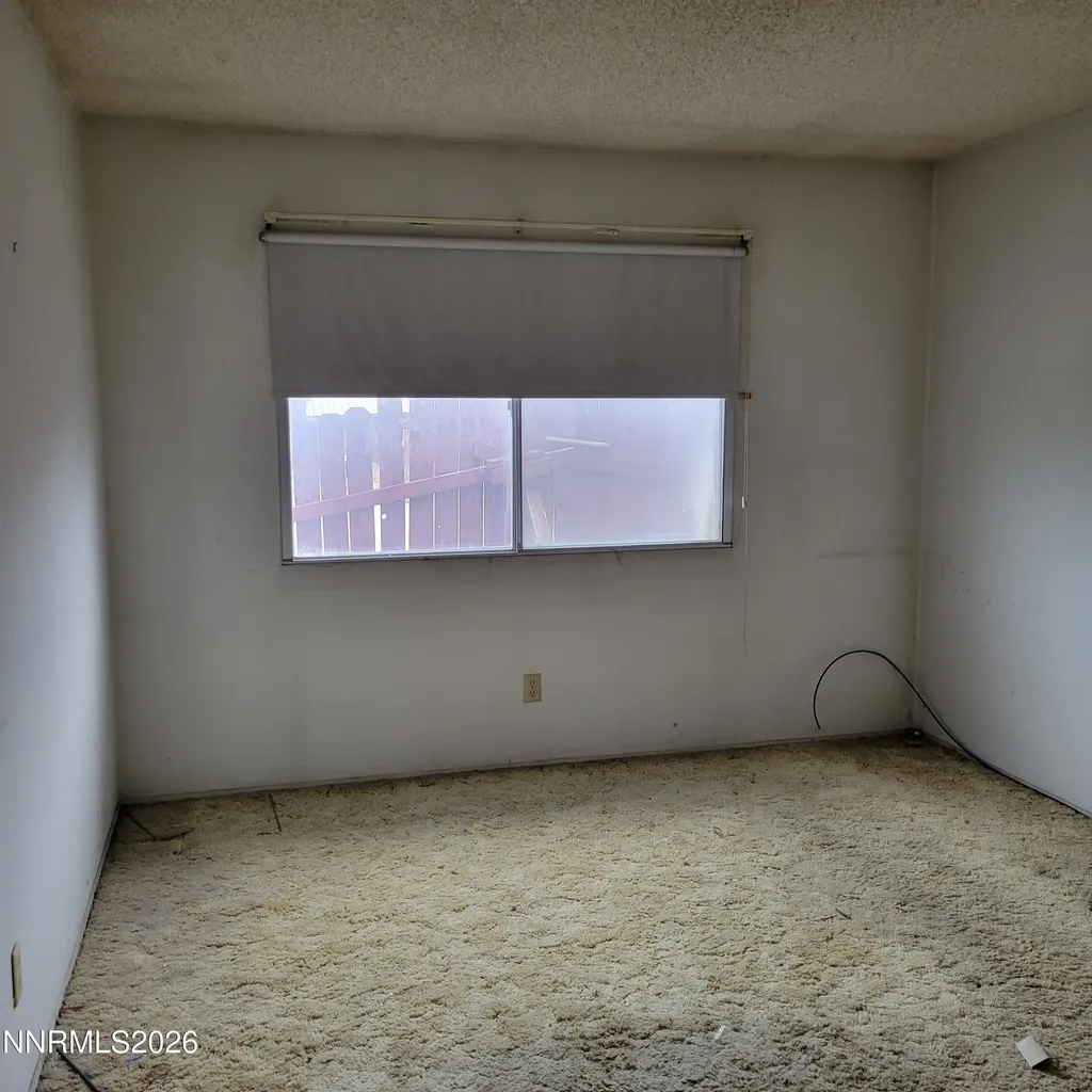 612 F Hawthorne NV 89415