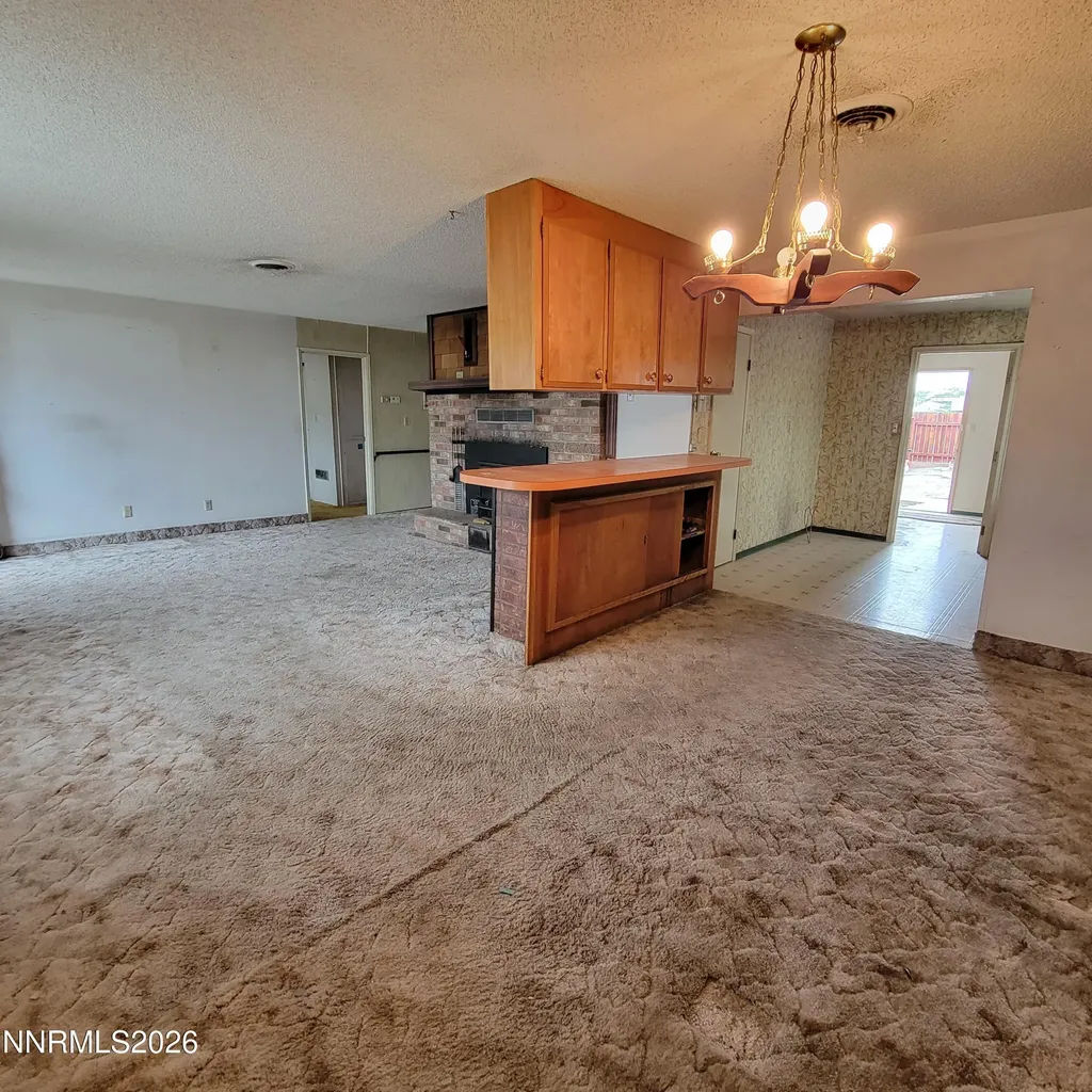 612 F Hawthorne NV 89415