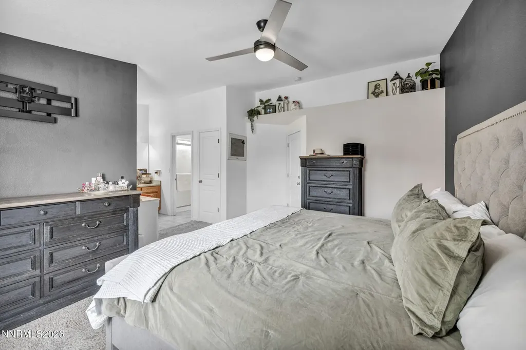 522 Sugarloaf Dayton NV 89403