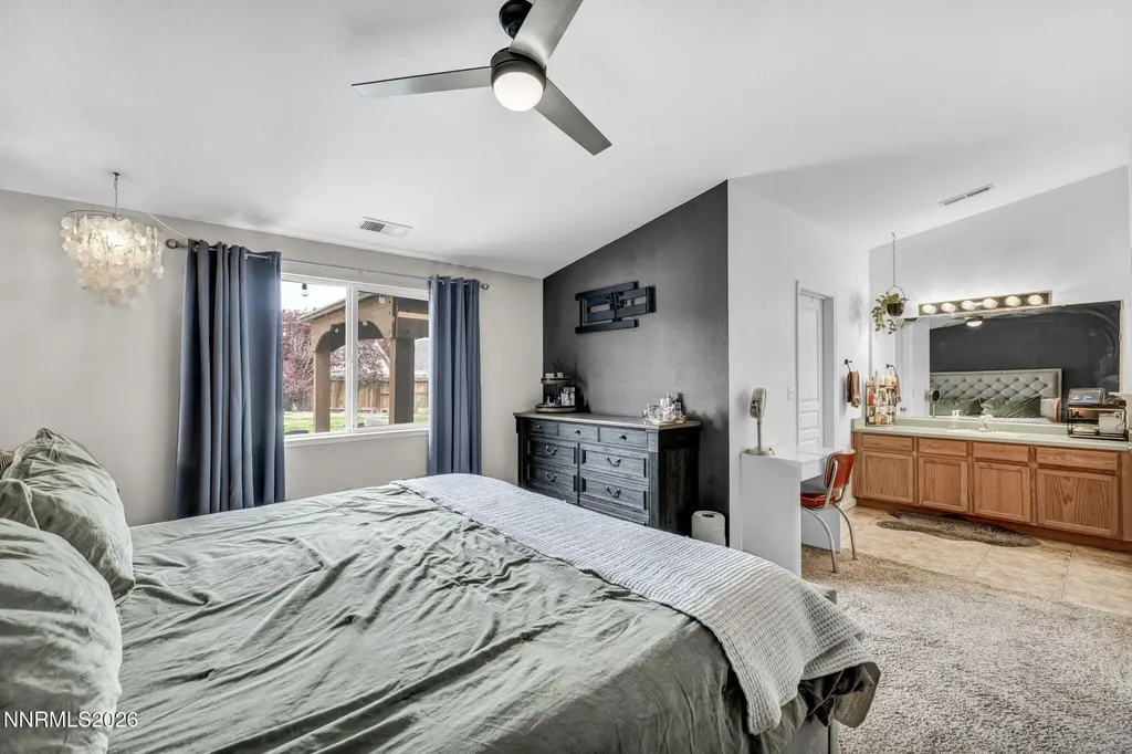 522 Sugarloaf Dayton NV 89403