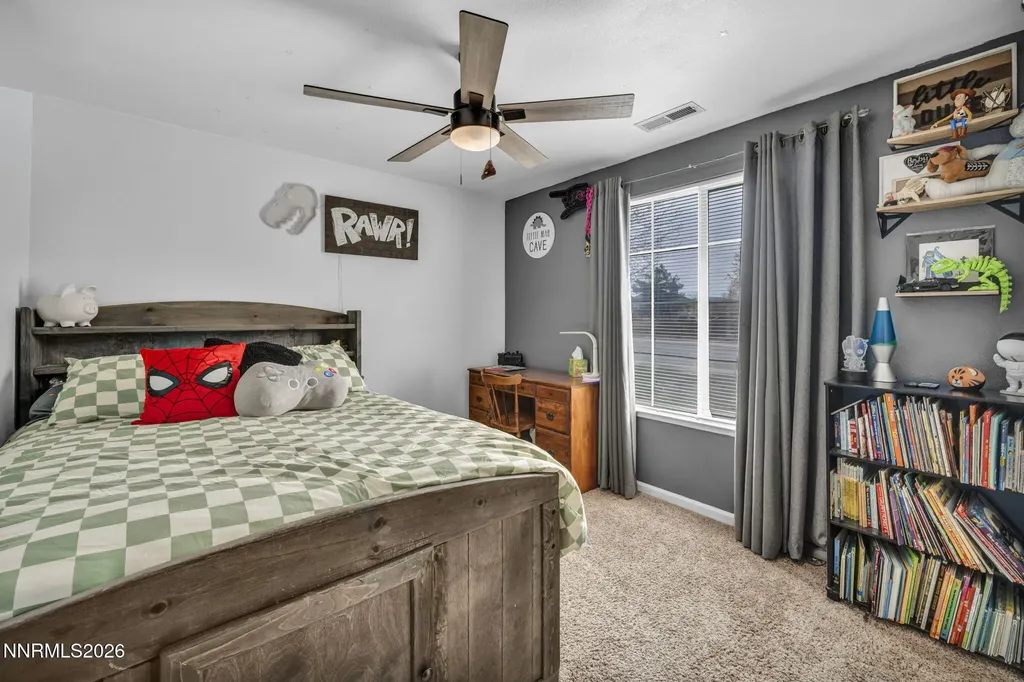 522 Sugarloaf Dayton NV 89403