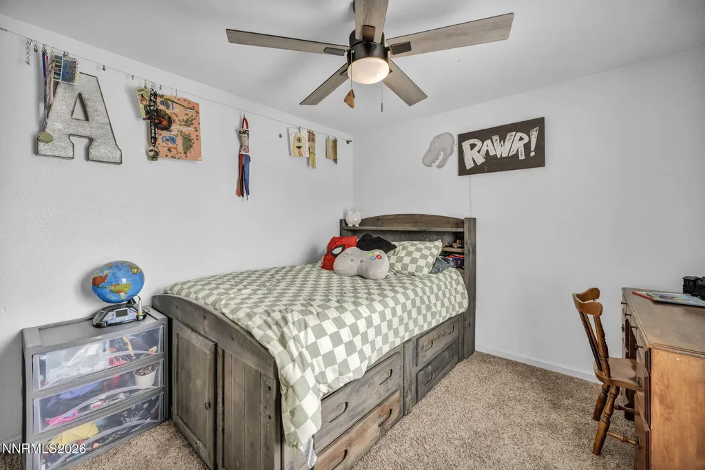522 Sugarloaf Dayton NV 89403