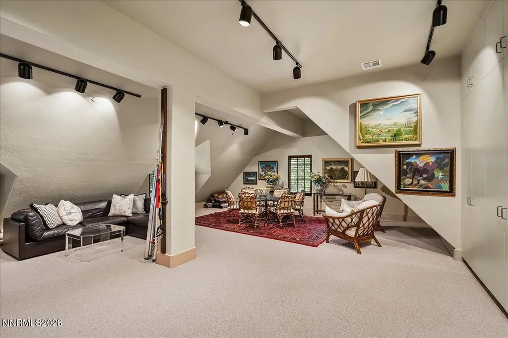 6025 Lake Geneva Reno NV 89511