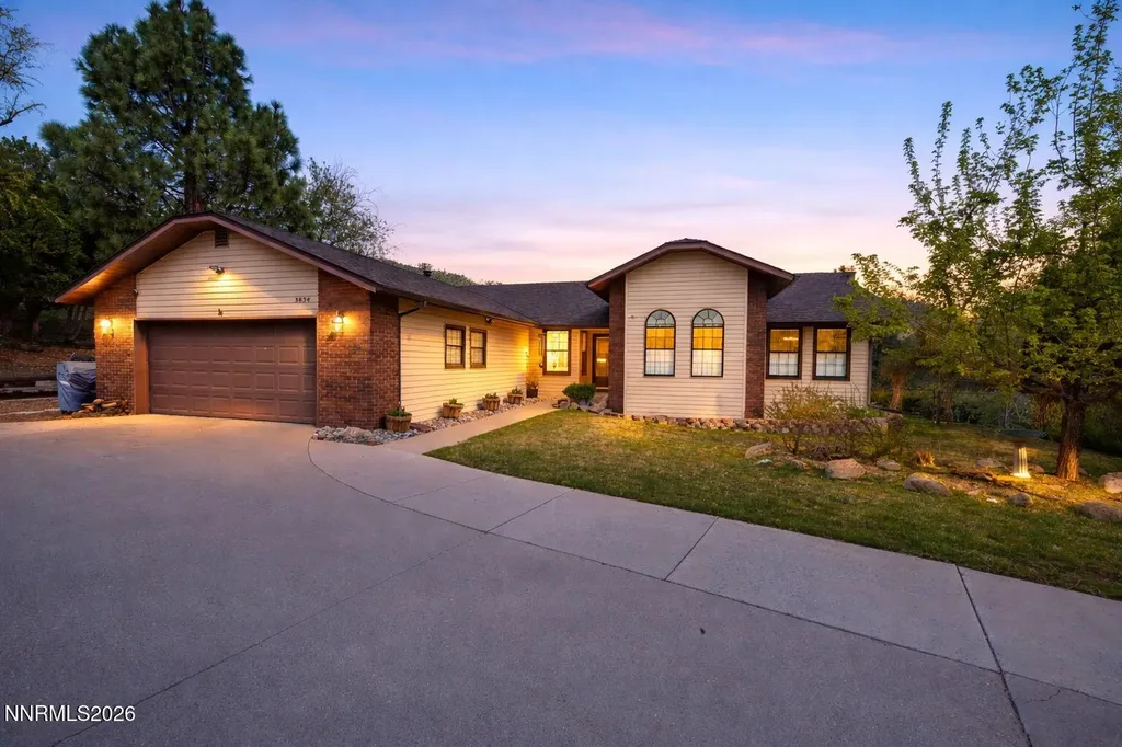 3834 Westwood Carson City NV 89703