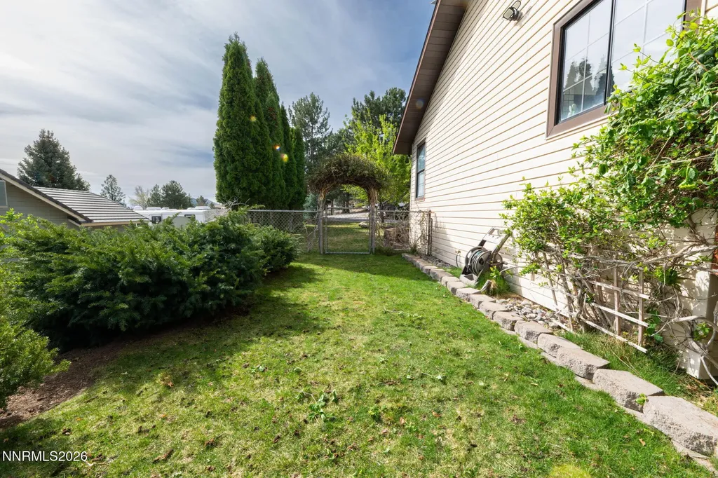 3834 Westwood Carson City NV 89703