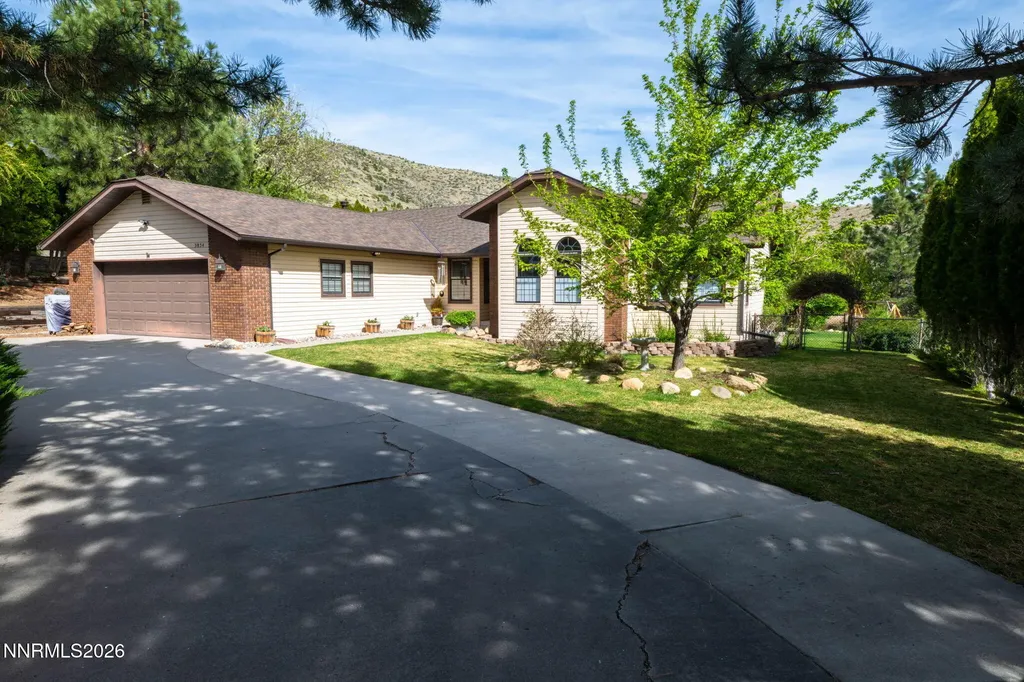 3834 Westwood Carson City NV 89703