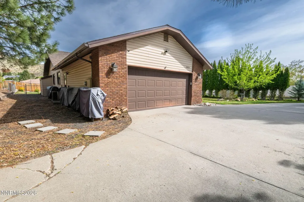 3834 Westwood Carson City NV 89703
