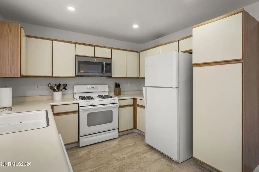 3055 Cottage Sparks NV 89434