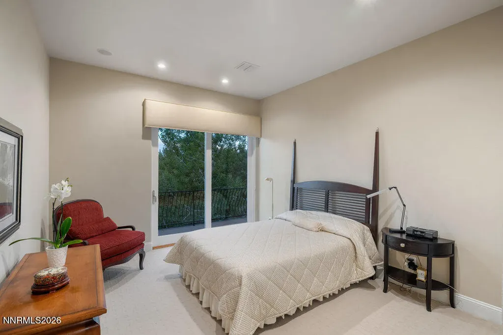 6065 Lake Geneva Reno NV 89511