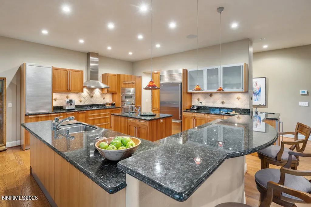 6065 Lake Geneva Reno NV 89511
