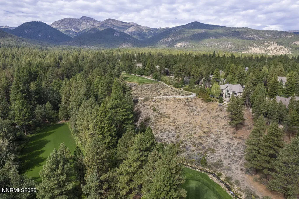 6065 Lake Geneva Reno NV 89511