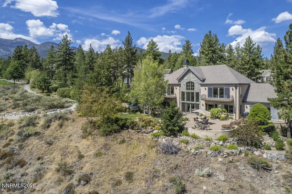 6065 Lake Geneva Reno NV 89511