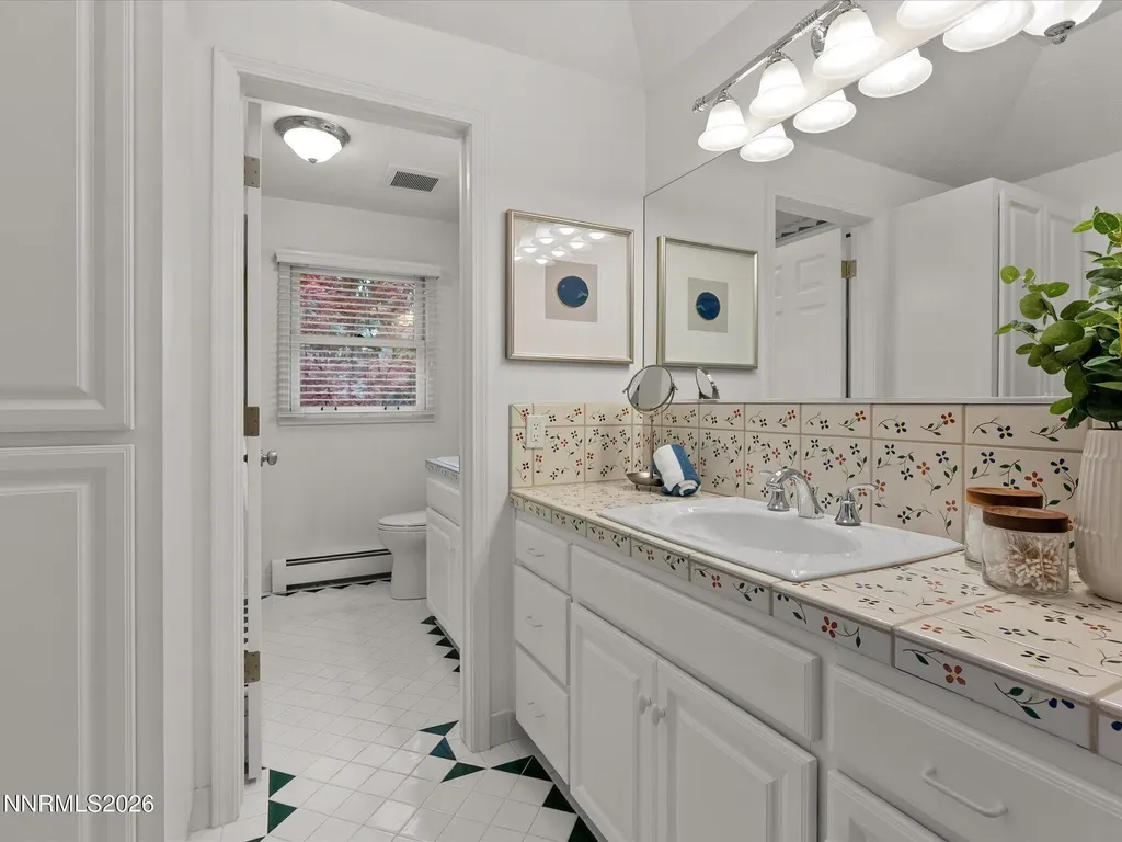 2275 Schooner Reno NV 89519