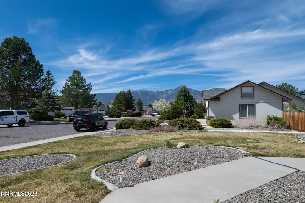 1140 Country Club Minden NV 89423