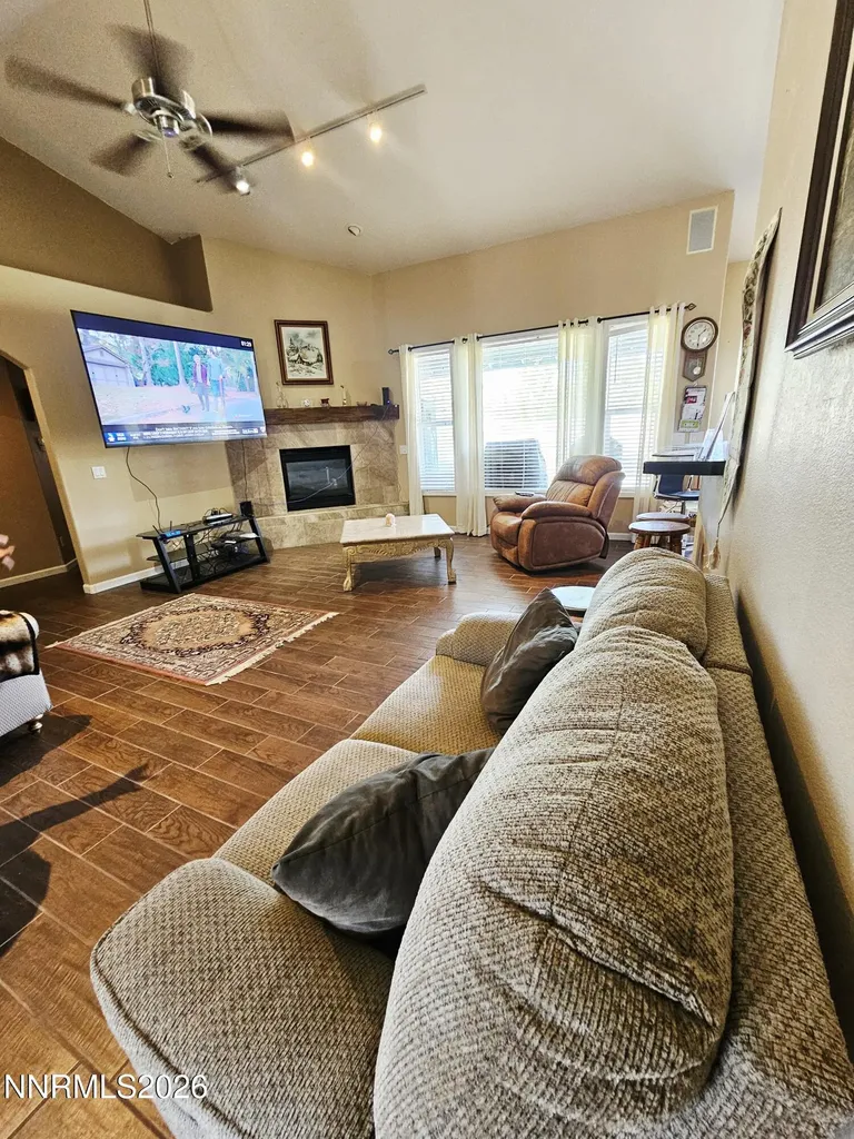 1140 Country Club Minden NV 89423