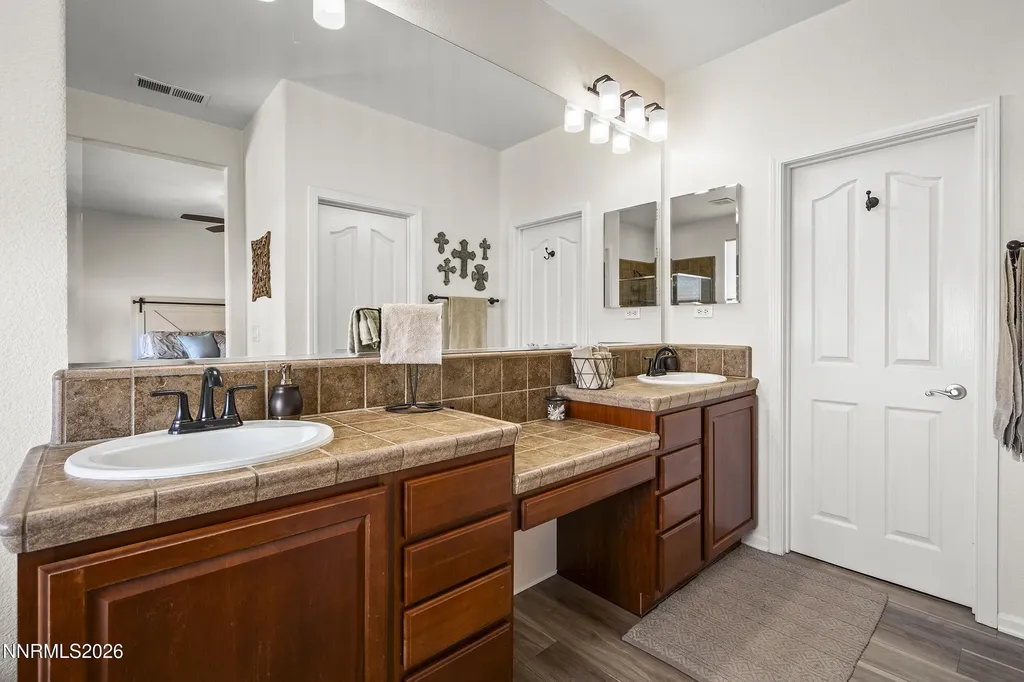 421 Alysheba Reno NV 89521
