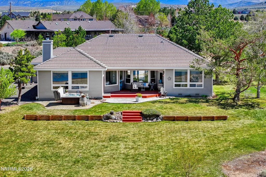 1608 Valley Gardnerville NV 89410