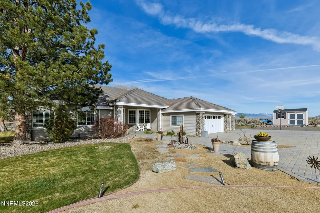 1608 Valley Gardnerville NV 89410