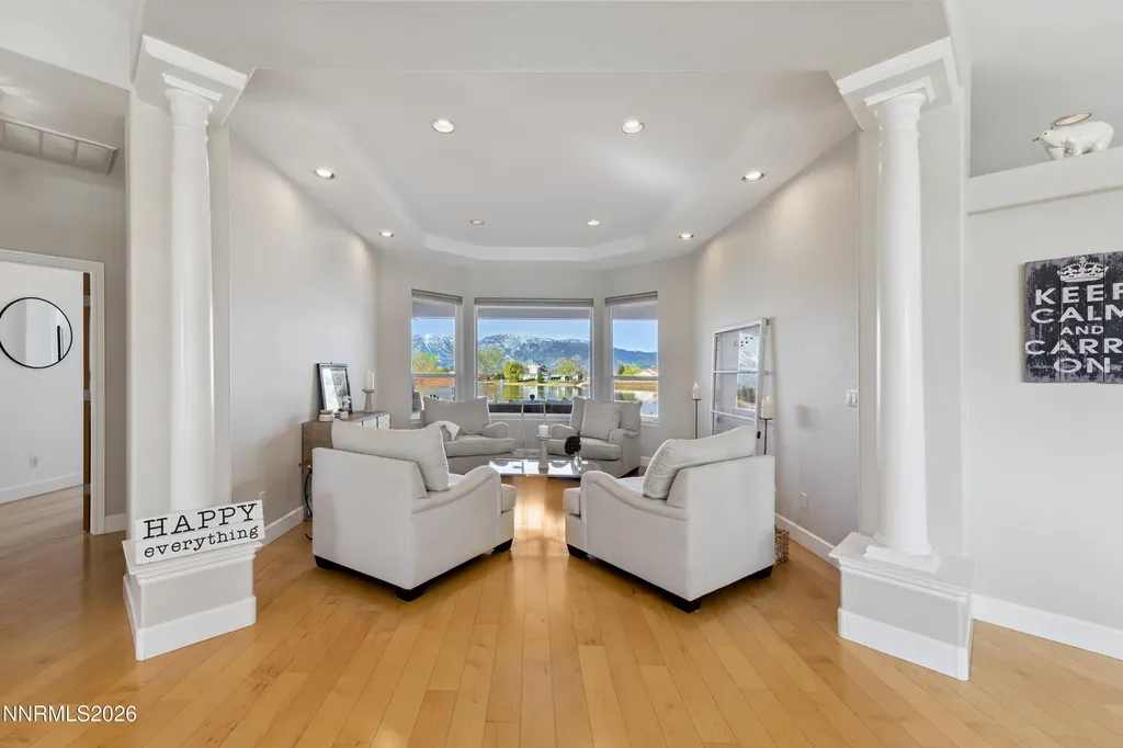 1608 Valley Gardnerville NV 89410