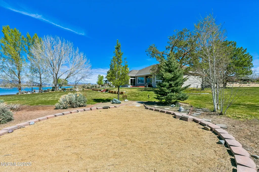 1608 Valley Gardnerville NV 89410