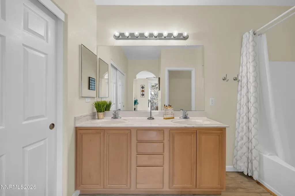 6100 Ingleston Sparks NV 89436