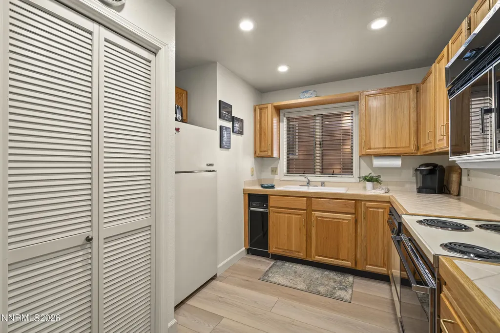 931 Incline Incline Village NV 89451