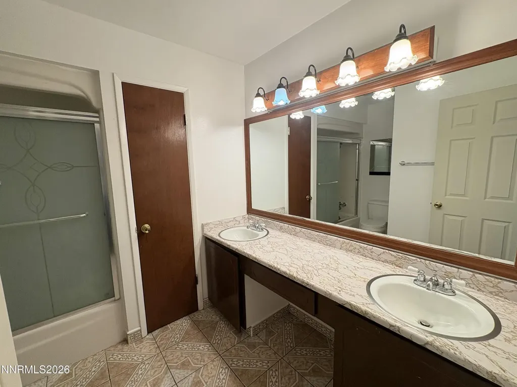 299 Smithridge Reno NV 89502