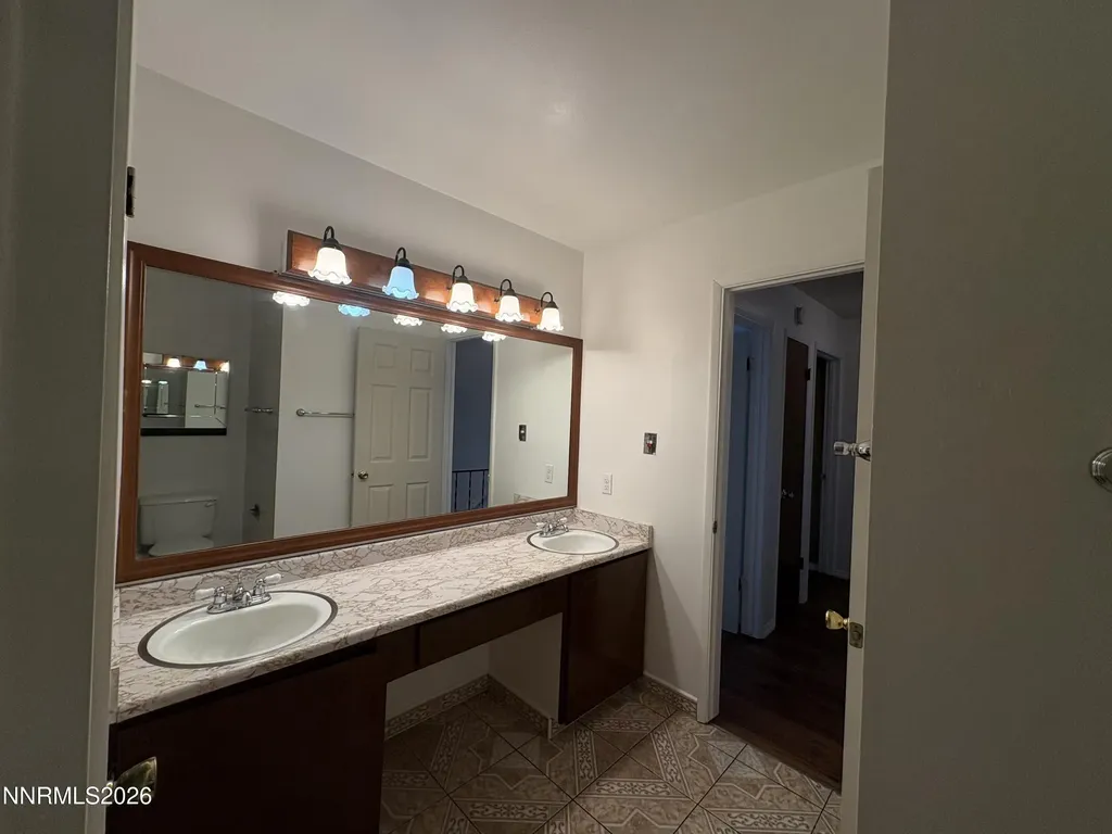 299 Smithridge Reno NV 89502