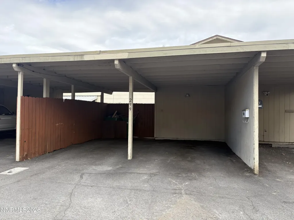 299 Smithridge Reno NV 89502