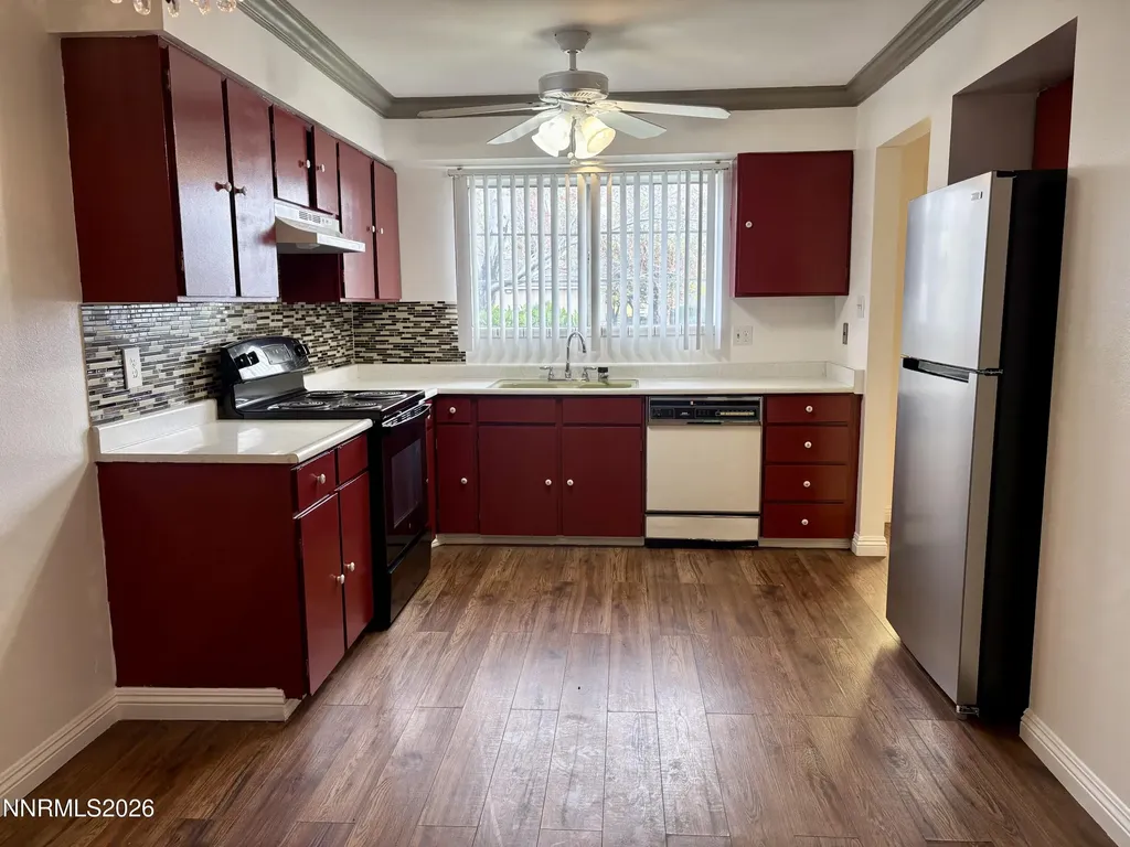 299 Smithridge Reno NV 89502