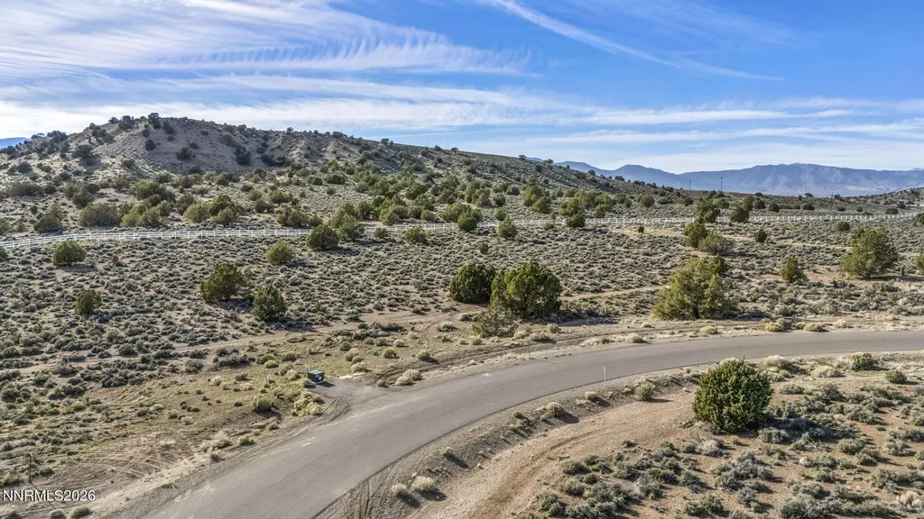 1374 Hunters Point Gardnerville NV 89410